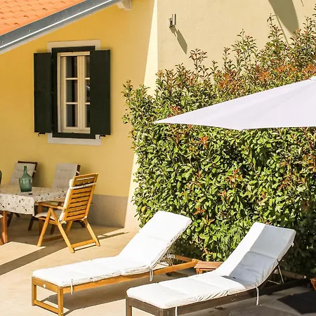 Holiday home Cozy In With Wifi